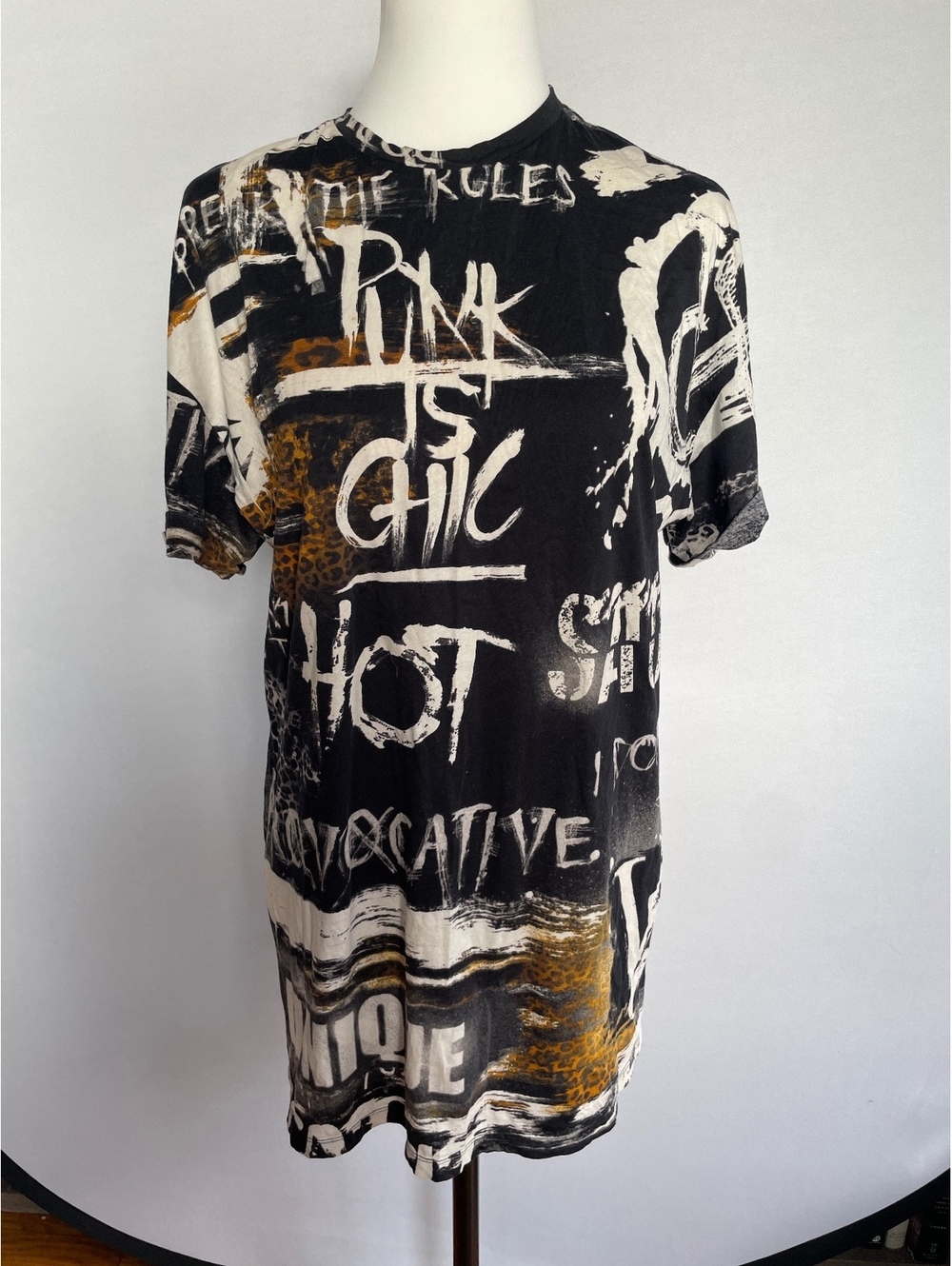 Balmain x Victoria's Secret Paris Punk is Chic Graphic Tee Limited Edition Small